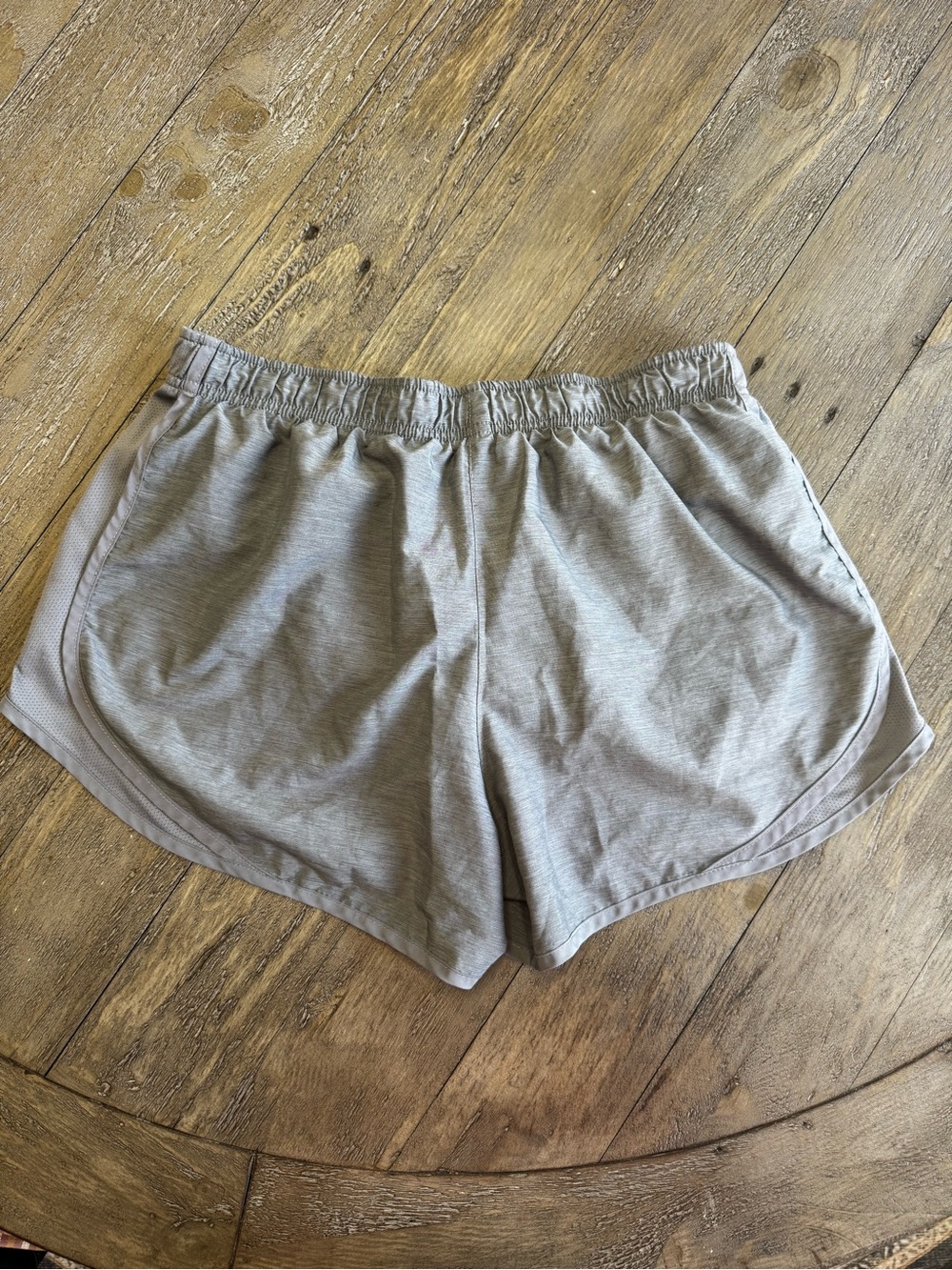 Nike Dri-FIT Running Shorts Womens L Gray Athletic Elastic Waist Lightweight - Picture 2 of 8